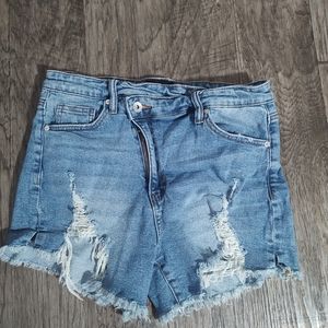 Kendall + Kylie The Iconic short distressed med to lite color Size 9
